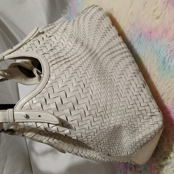 SALE! Cole Haan Genevieve Woven Leather Triangle Shoulder Bag (#36) - Picture 2 of 13